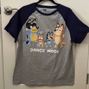 Bluey Adult T-Shirt - Men's Size Medium - Dance Mode - Bingo Bluey Dad Mom